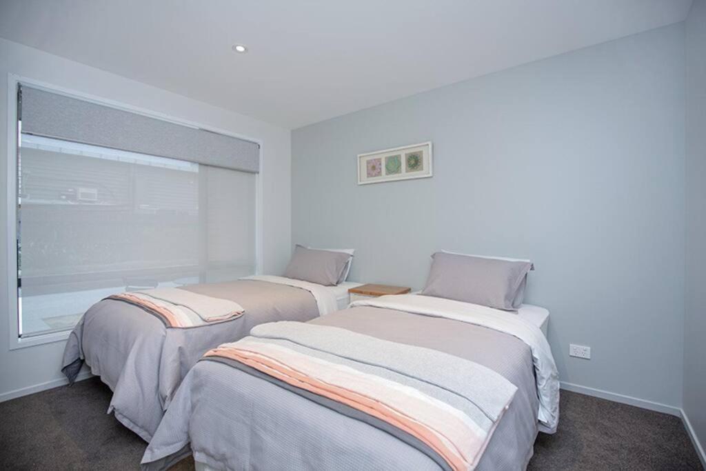 Home From Home City Apartment Christchurch Exterior photo